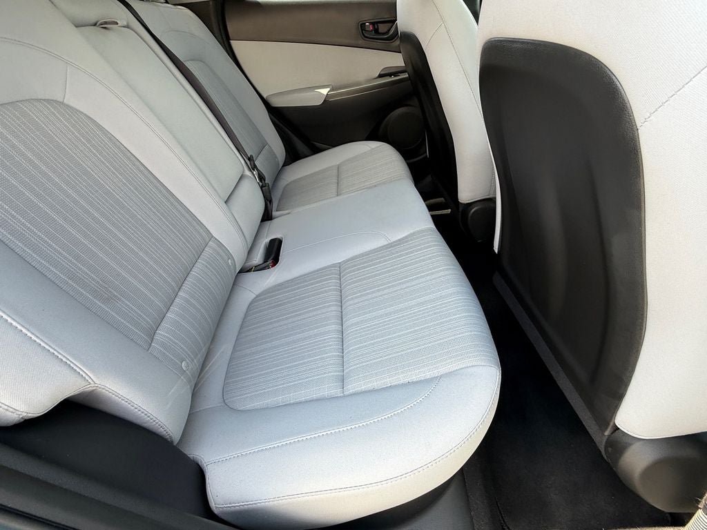 Used 2022 Hyundai Kona SEL FWD image 11