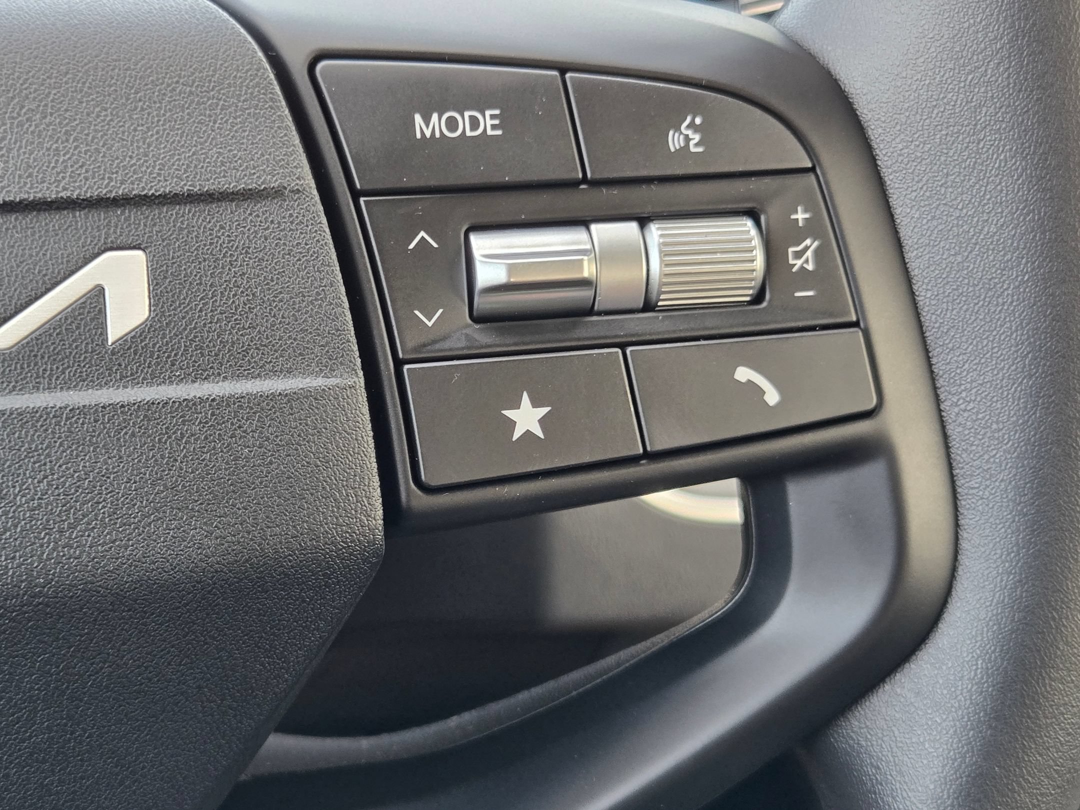 New 2026 Kia K4 FWD image 23