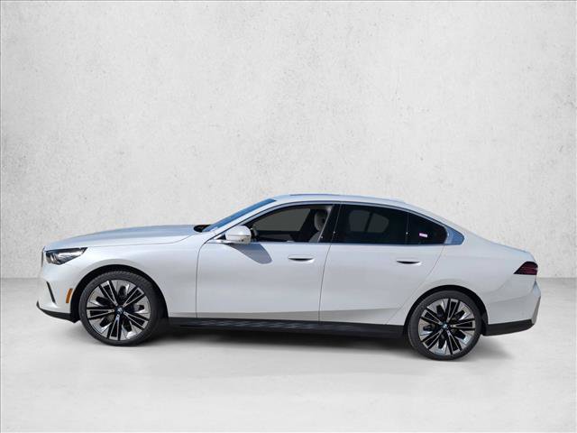 New 2026 BMW 530i RWD image 5