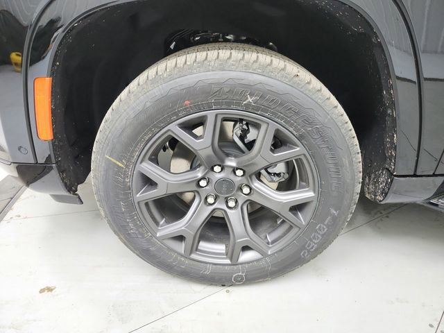 New 2026 Jeep Grand Wagoneer Limited w/ HD Trailer Tow Package image 59