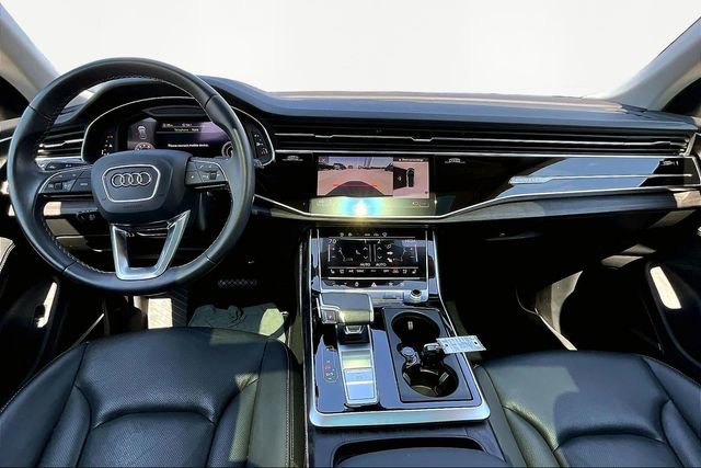 Used 2023 Audi Q8 Prestige w/ Prestige Package AWD/4WD image 15