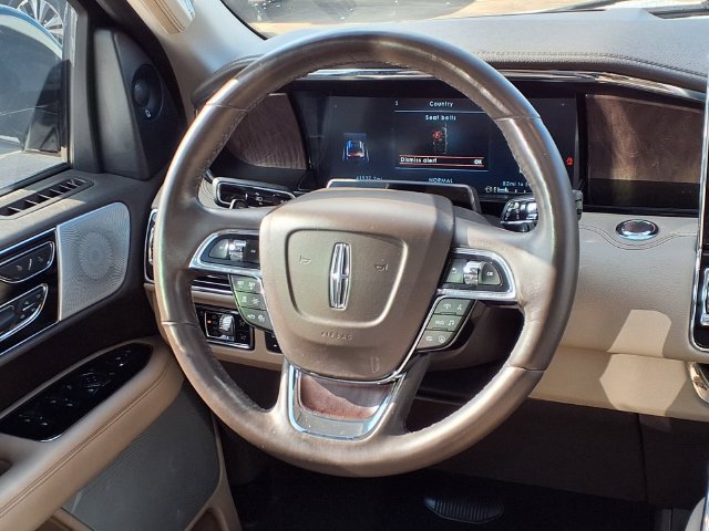 Certified 2023 Lincoln Navigator Reserve RWD image 8