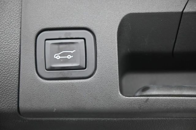 Used 2019 Cadillac XT5 Premium Luxury FWD image 27