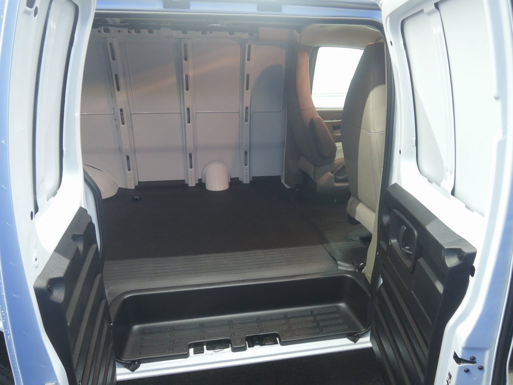 New 2026 Chevrolet Express 2500 w/ Driver Convenience Package image 27