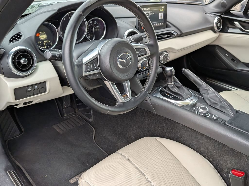 Used 2021 MAZDA MX-5 Miata Grand Touring RWD image 33