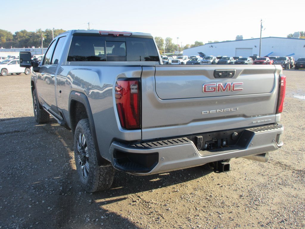 New 2026 GMC Sierra 3500 Denali w/ Denali Reserve Package image 9