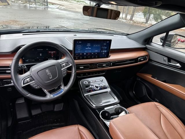 Used 2022 Lincoln Nautilus Reserve image 28