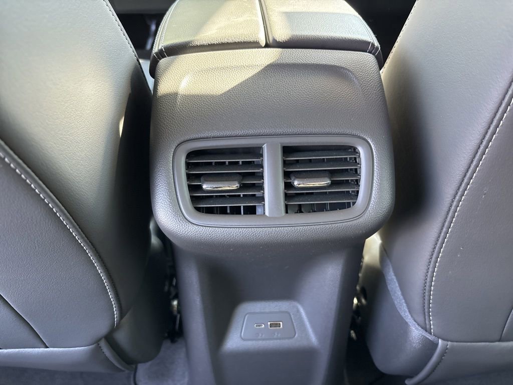 Used 2025 Buick Envision Preferred AWD/4WD image 20