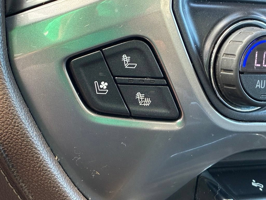 Used 2018 Chevrolet Silverado 1500 LTZ w/ Sport Package AWD/4WD image 25