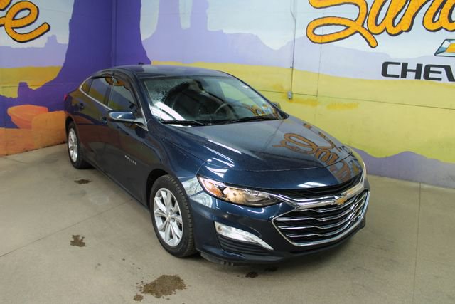Used 2021 Chevrolet Malibu LT FWD image 2