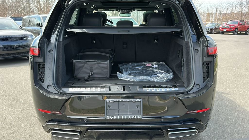 New 2026 Land Rover Range Rover Sport Dynamic SE image 25