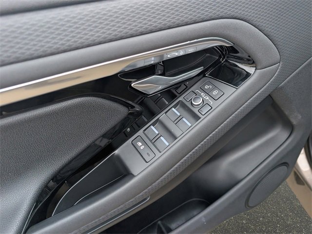 Used 2020 Land Rover Range Rover Evoque S image 21