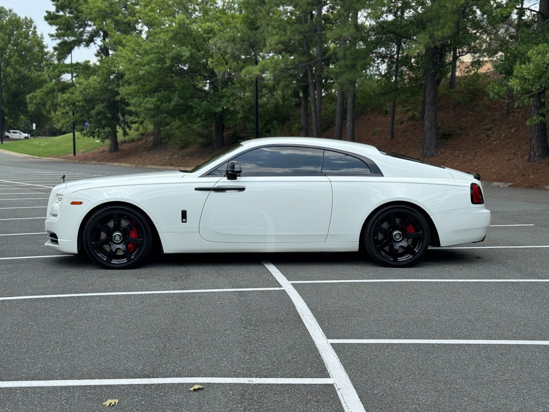 Used 2017 Rolls-Royce Wraith RWD image 6