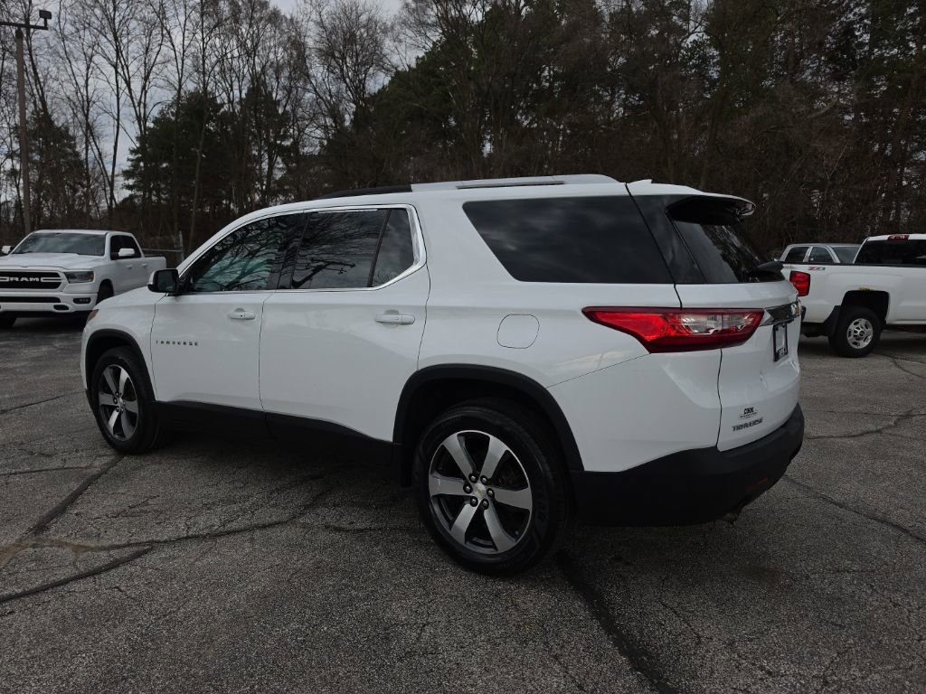 Used 2018 Chevrolet Traverse LT image 4