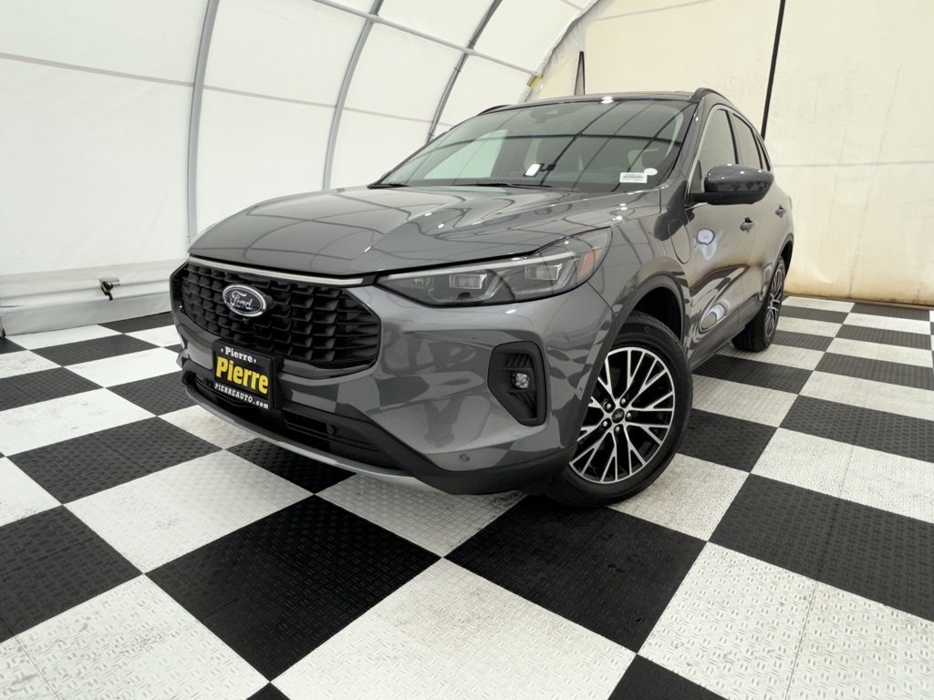 New 2024 Ford Escape SE w/ PHEV Premium Package