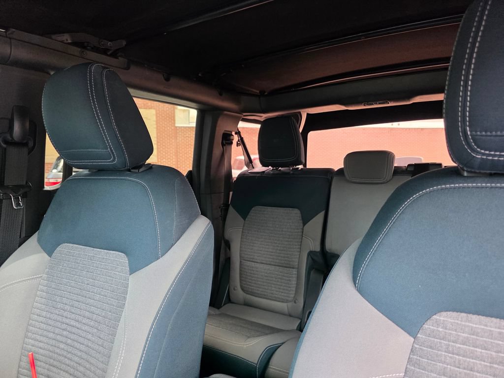 Used 2021 Ford Bronco Outer Banks AWD/4WD image 12