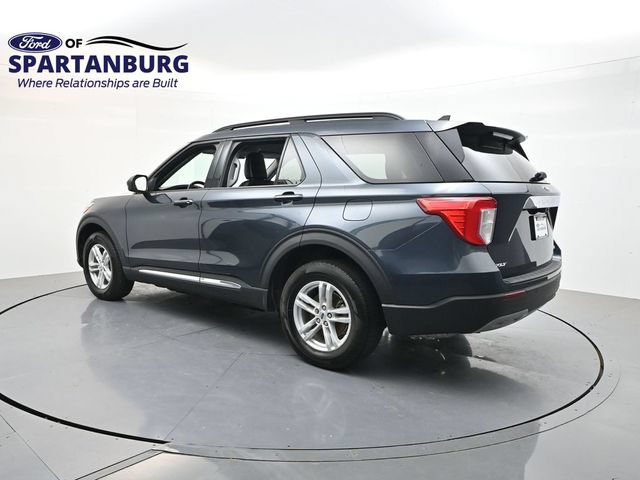 Used 2023 Ford Explorer XLT w/ Equipment Group 202A AWD/4WD image 5
