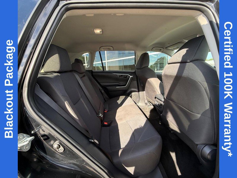 Used 2025 Toyota RAV4 LE AWD/4WD image 11