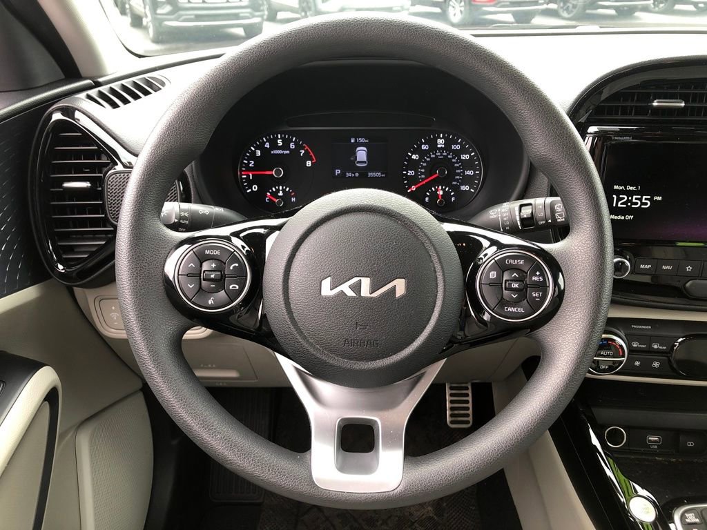 Used 2022 Kia Soul S w/ Paint Protection Package image 11