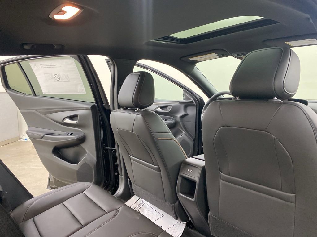 New 2025 Buick Envista Avenir image 22