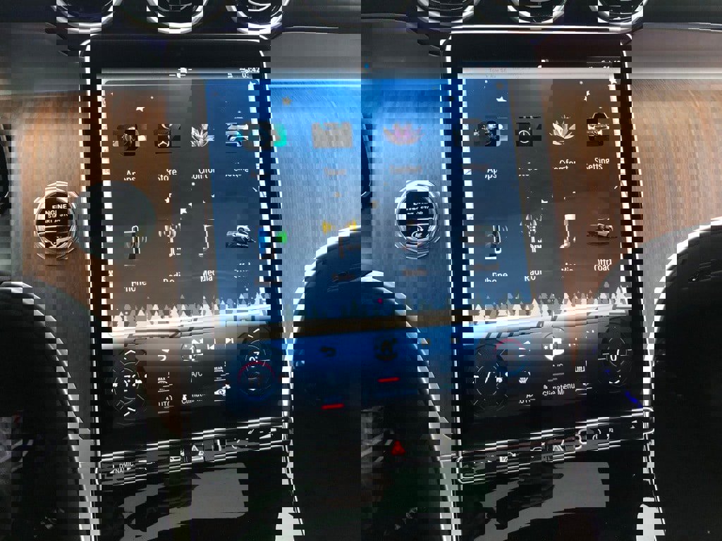 Certified 2023 Mercedes-Benz GLC 300 4MATIC image 26