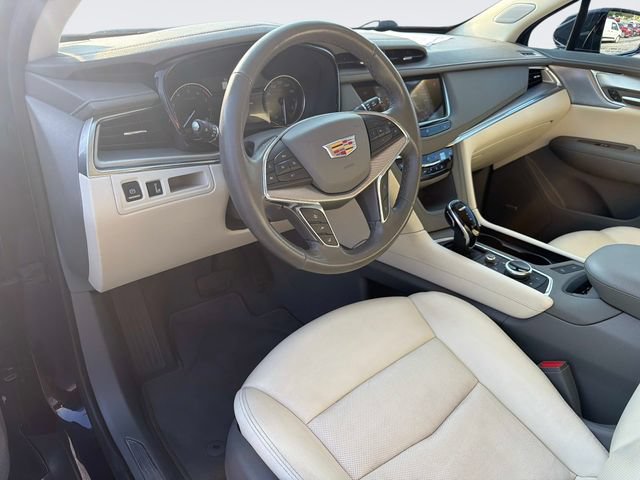 Used 2021 Cadillac XT5 Premium Luxury FWD image 24