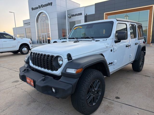 Used 2024 Jeep Wrangler Sport S image 4