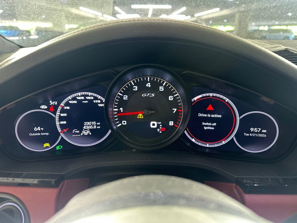 Used 2023 Porsche Cayenne GTS AWD/4WD image 4