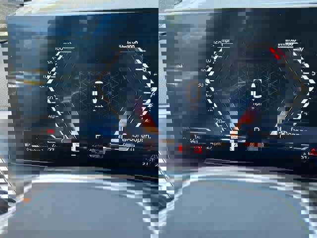 Used 2025 BMW 330i xDrive Sedan w/ Convenience Package image 62