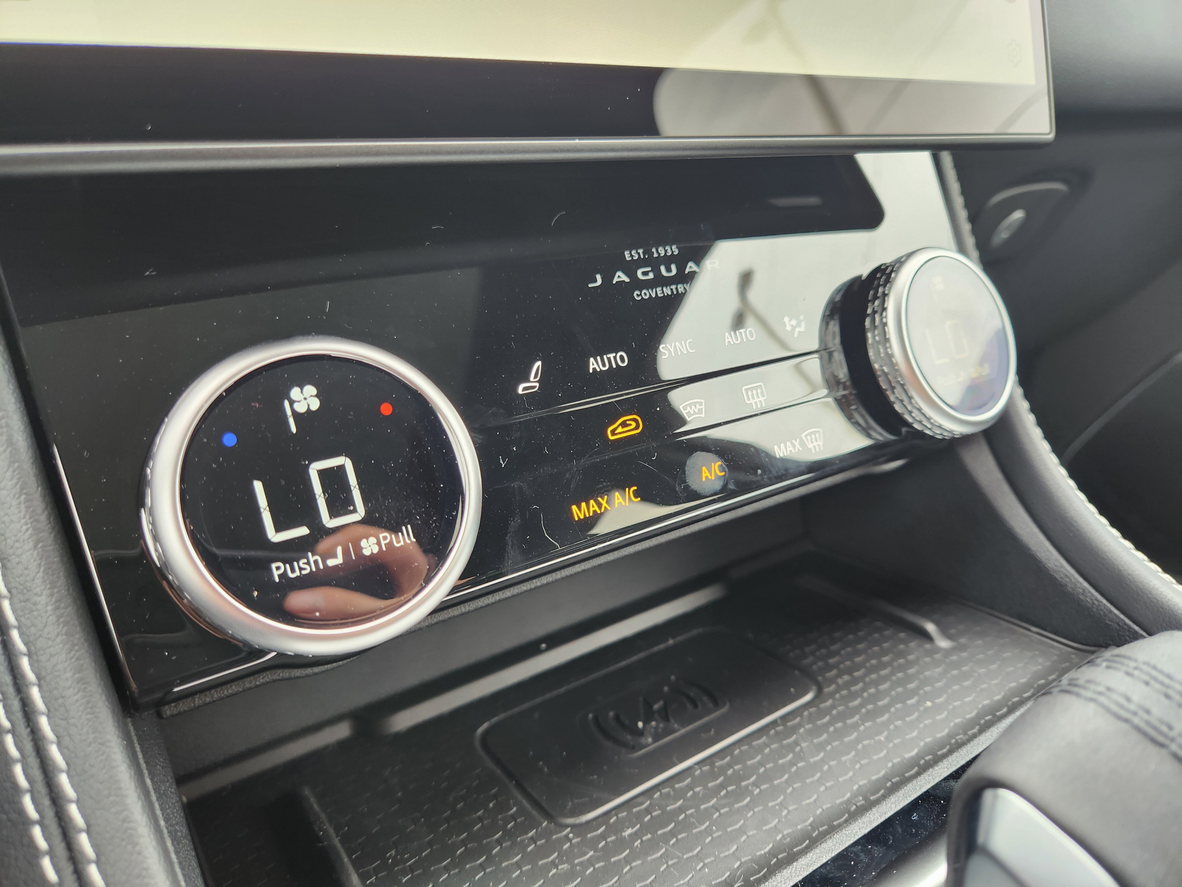 New 2026 Jaguar F-PACE R-Dynamic S image 26