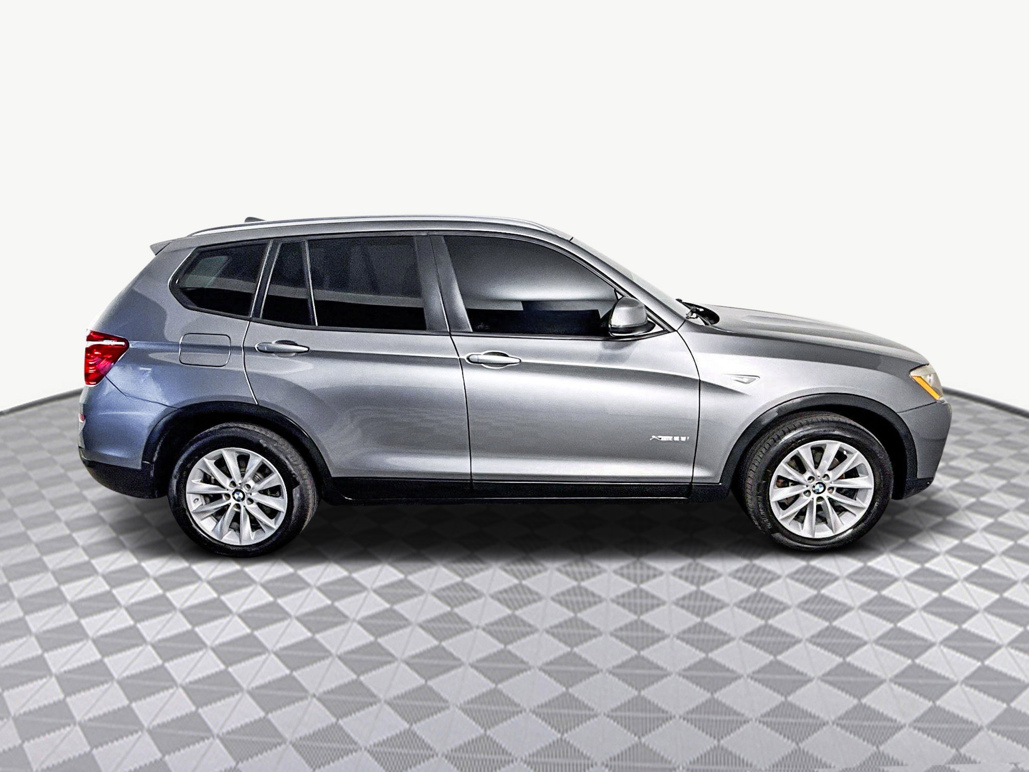 Used 2016 BMW X3 xDrive28i w/ Driver Assistance Package image 11