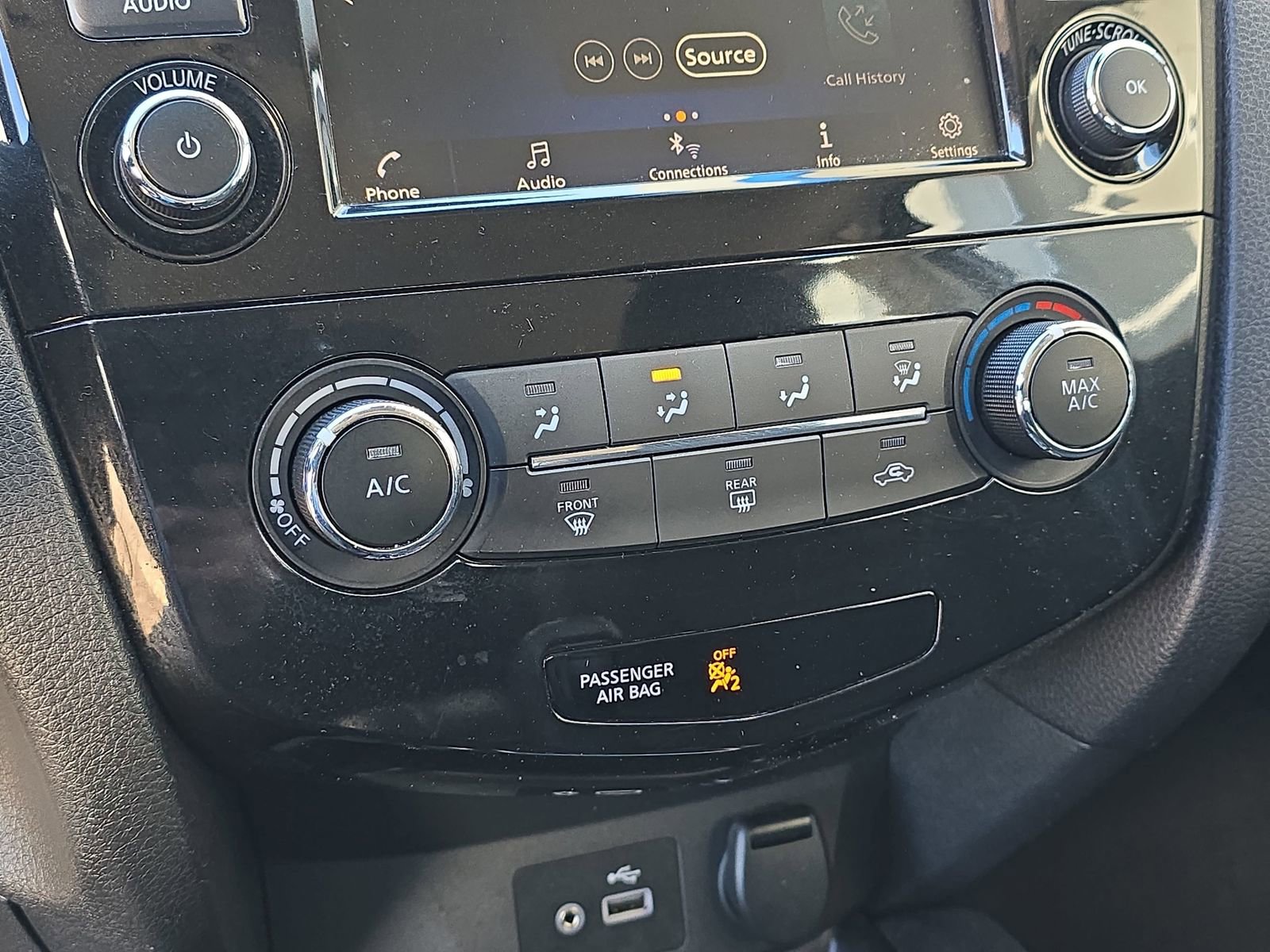 Used 2020 Nissan Rogue Sport S AWD/4WD image 25