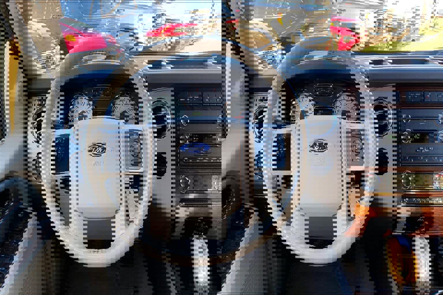 Used 2012 Ford Expedition EL XLT image 5