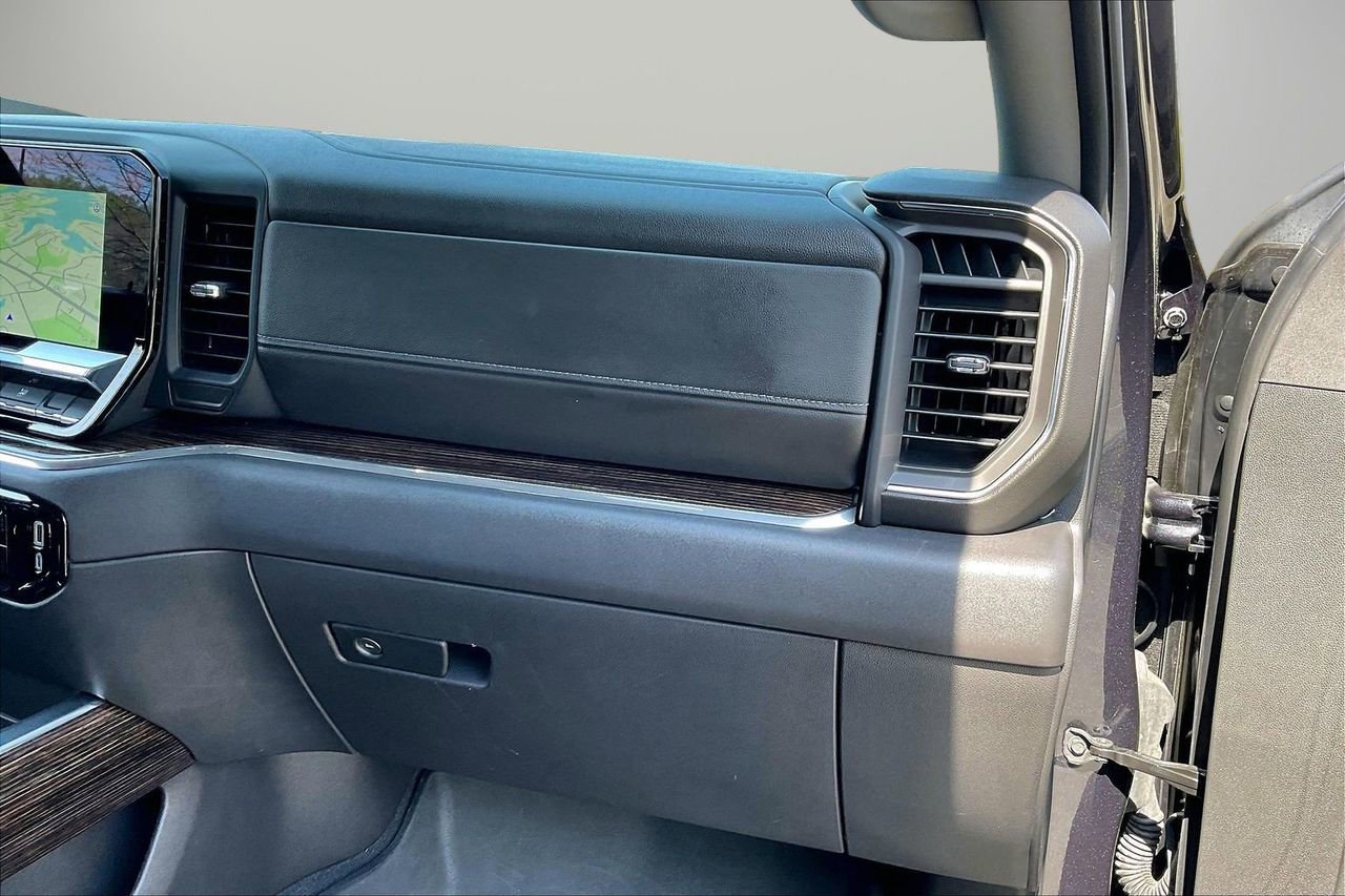 Used 2024 GMC Sierra 1500 Elevation w/ Elevation Premium Package image 21