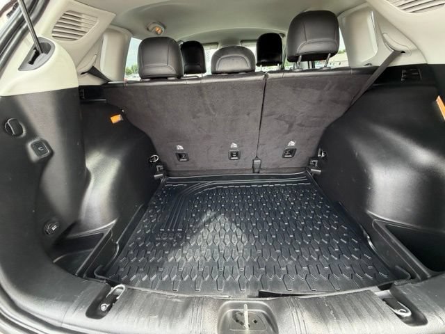 Used 2019 Jeep Compass Latitude w/ Popular Equipment Group FWD image 18