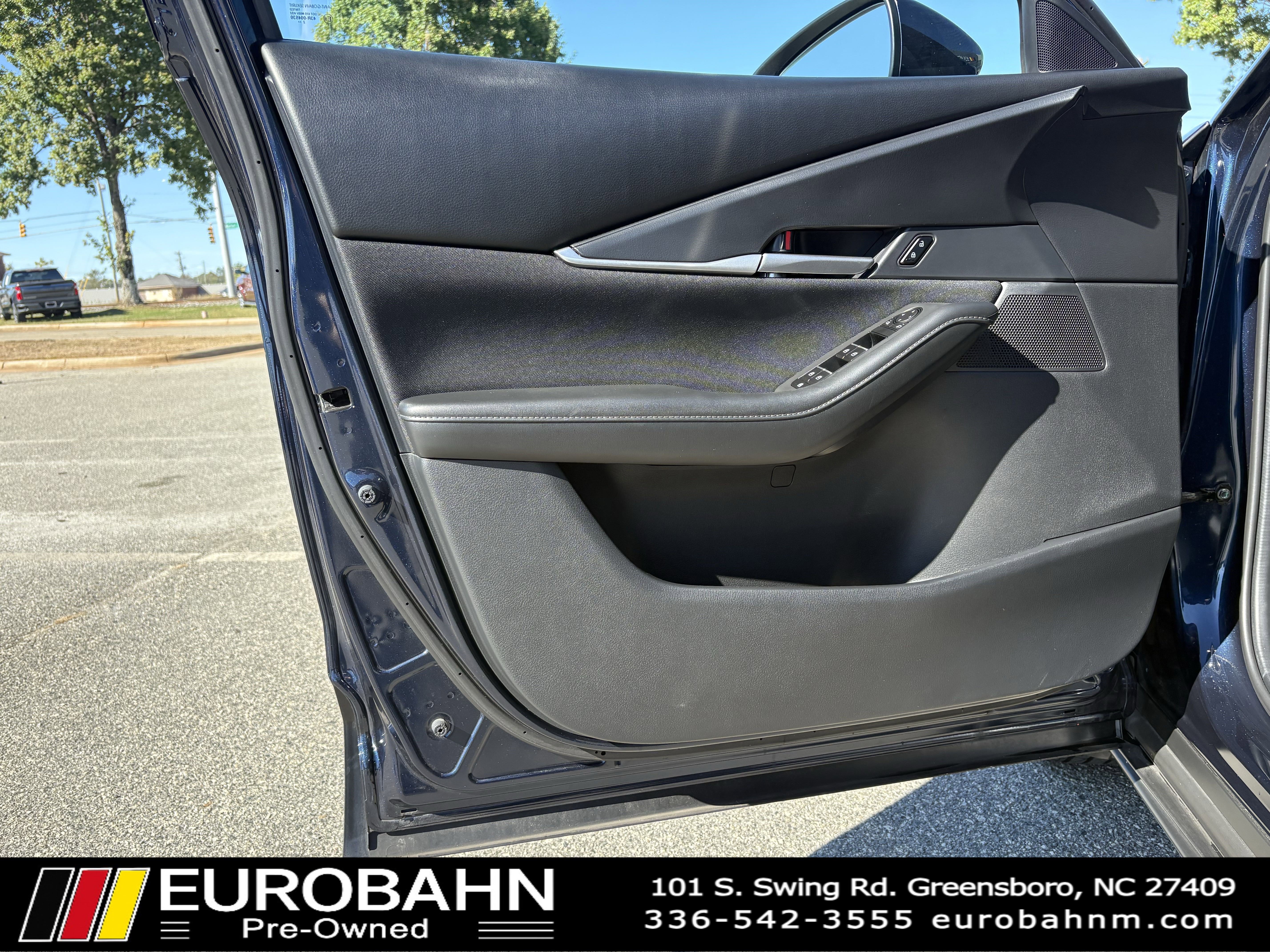 Used 2023 MAZDA CX-30 AWD 2.5 S image 9