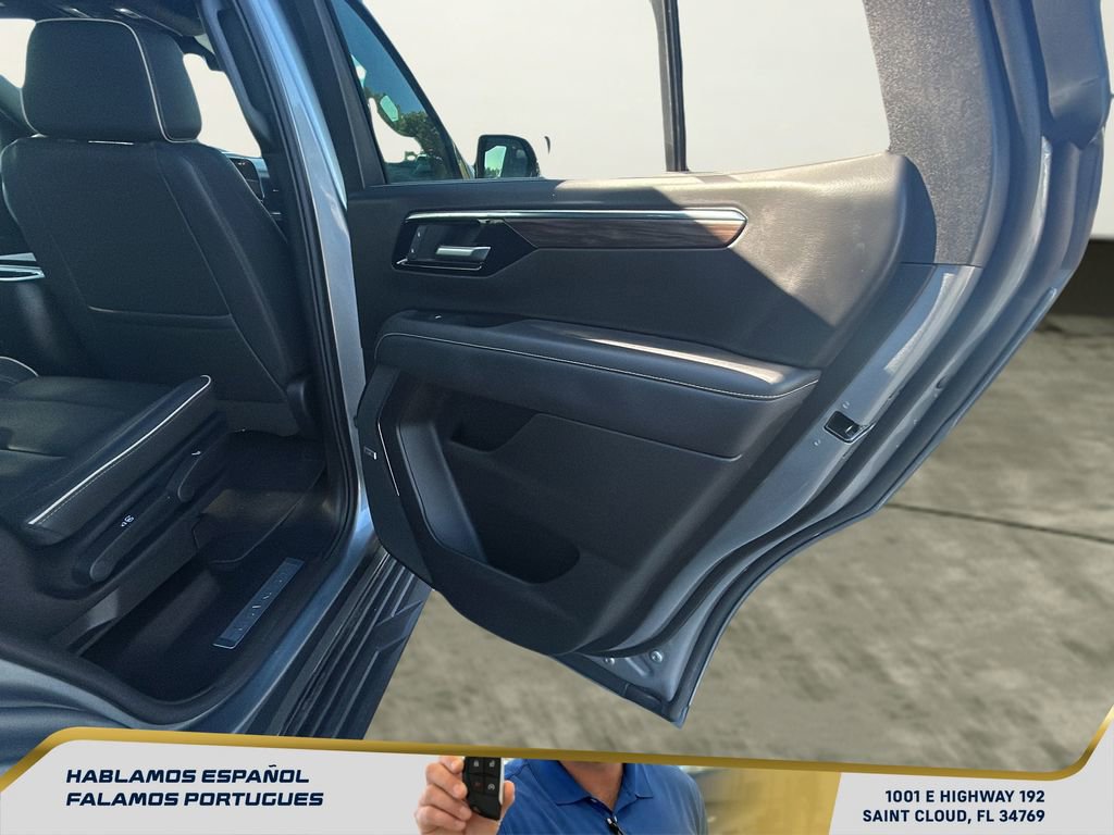 Used 2025 Chevrolet Tahoe Premier RWD image 34