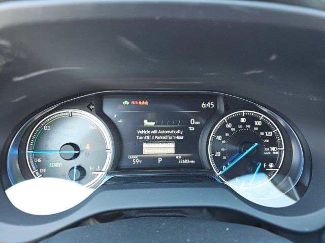 Used 2024 Toyota Venza XLE image 22