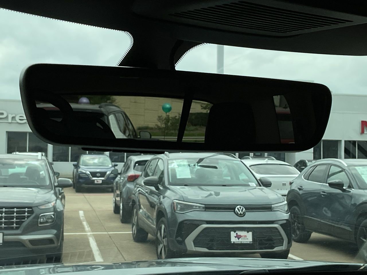 Used 2024 Nissan Pathfinder Platinum image 32