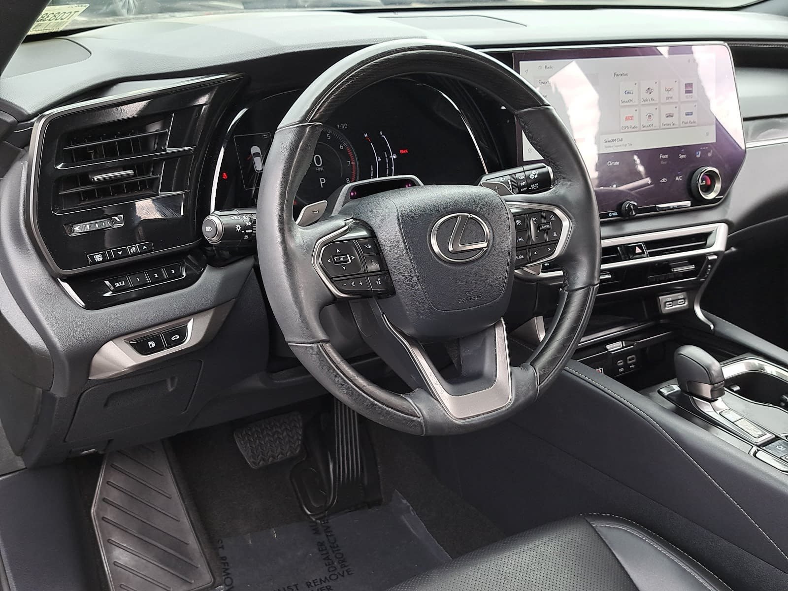 Used 2023 Lexus RX 350 Premium FWD image 18