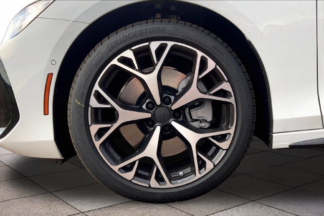 New 2026 Audi A6 Premium Plus AWD/4WD image 11