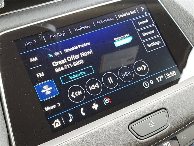 Certified 2022 Cadillac XT4 Premium Luxury w/ Safety Alert Package image 16