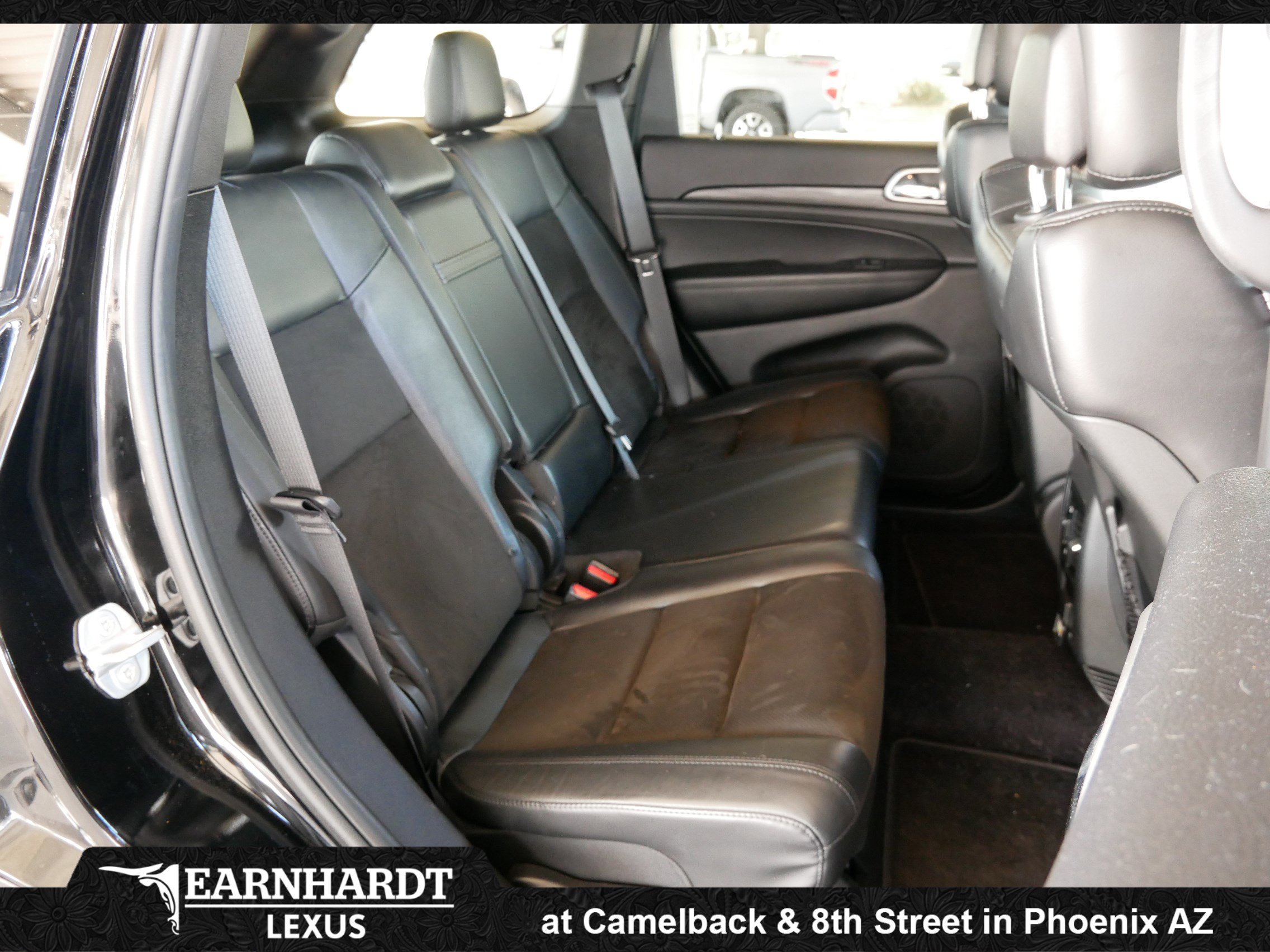 Used 2019 Jeep Grand Cherokee Altitude image 3