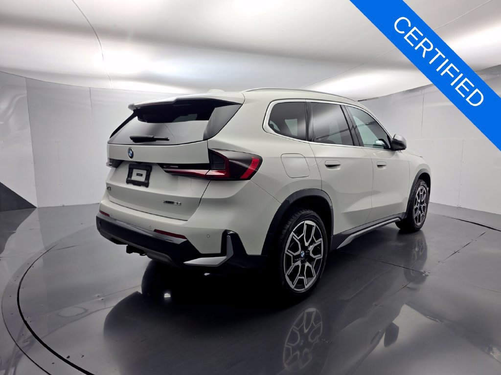 Certified 2023 BMW X1 xDrive28i w/ Premium Package AWD/4WD image 4
