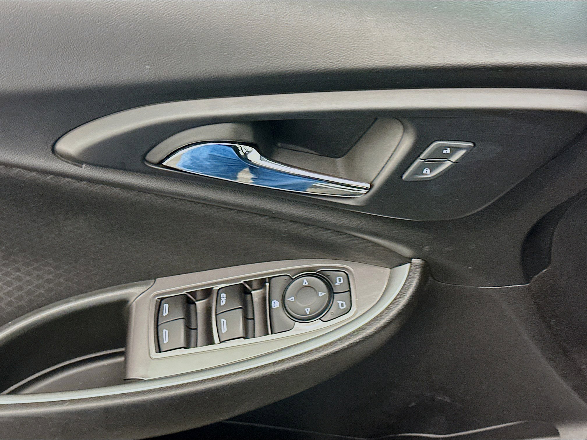 Used 2024 Chevrolet Malibu LT FWD image 15