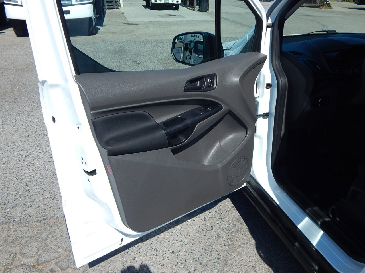 Used 2023 Ford Transit Connect XL FWD image 20