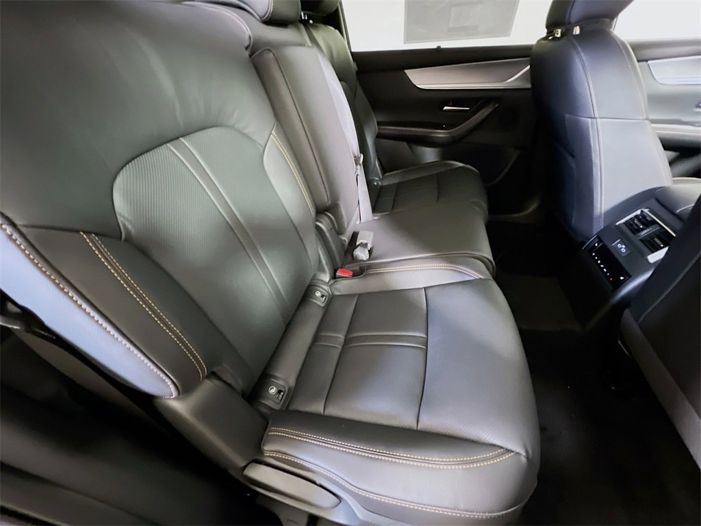 New 2026 MAZDA CX-90 Plug-In Hybrid w/ Preferred image 21