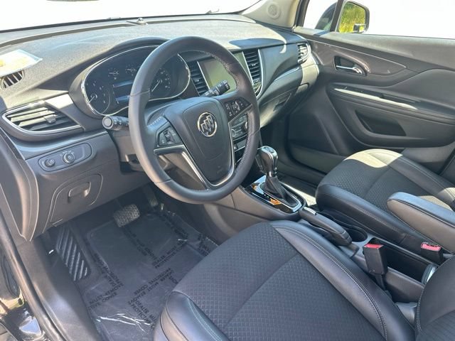 Used 2020 Buick Encore Preferred FWD image 39