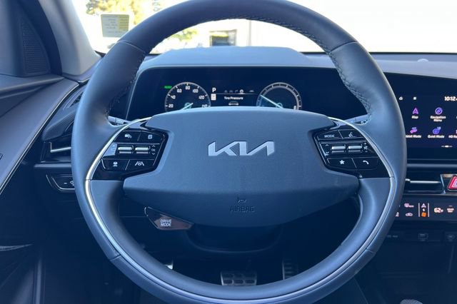 Used 2025 Kia Niro Wave image 30