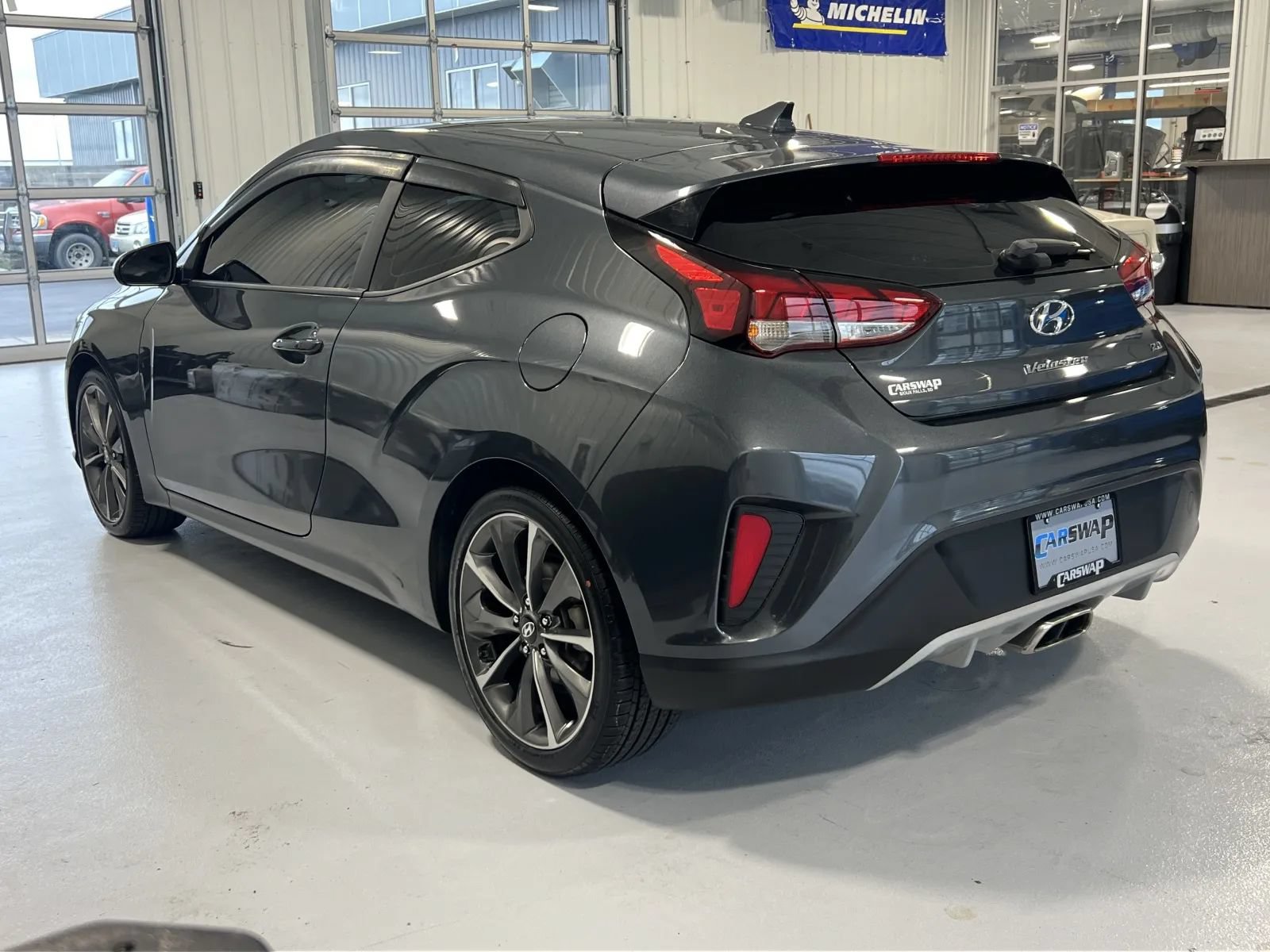 Used 2020 Hyundai Veloster 2.0 Premium FWD image 5